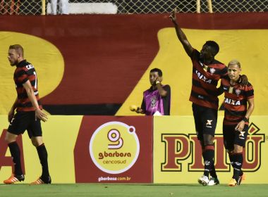 Sem dificuldades, Vitória goleia Ferroviário no Barradão 10