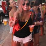 Bloco CarnaPorco é encerrado ao som de muito axé 135