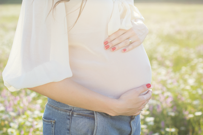 O uso de progesterona na gravidez pode prevenir partos prematuros 12