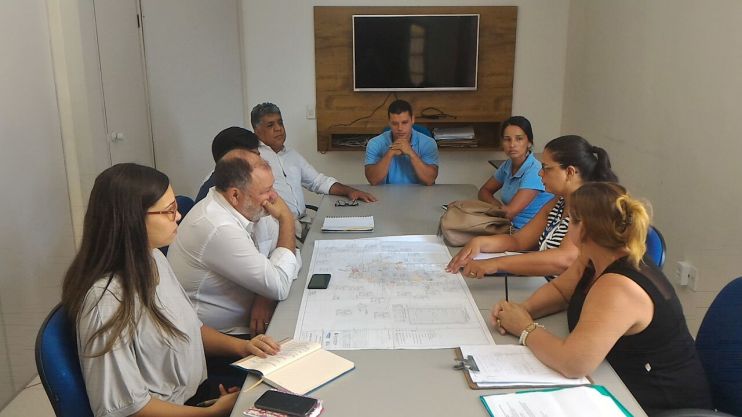 Meio Ambiente recebe técnicos da Embasa e Caixa Econômica para tratar sobre Esgotamento Sanitário em Eunápolis 5