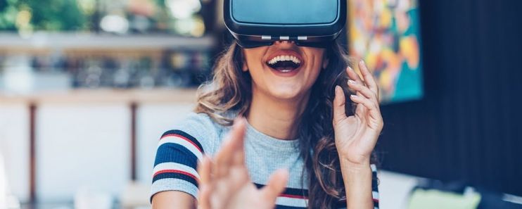 Startup quer transmitir shows por realidade virtual pagos com criptomoeda 4