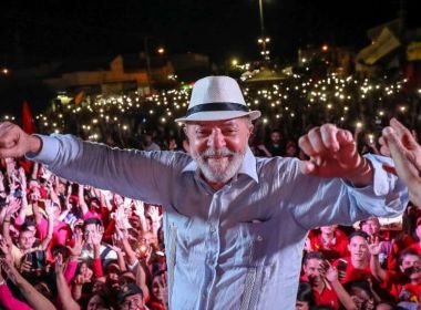 Mais de cem artistas assinam manifesto contra a condenação de Lula 8