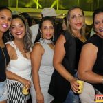 Milhares de foliões prestigiam o Forró do Villa ao som de Limão com Mel e Calcinha Preta 88