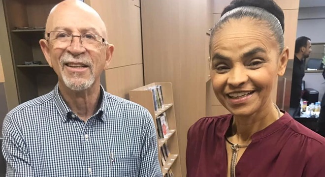 Marina Silva busca apoio do pastor Jorge Linhares na corrida presidencial 13