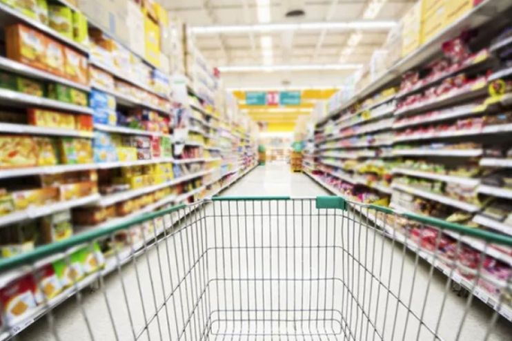 Supermercados de Itabela serão notificados por abrir no feriado 10