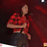 Muita música brega com Edmilson Batista na primeira noite do 5º Fest Vinhático 79