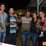 Muita música brega com Edmilson Batista na primeira noite do 5º Fest Vinhático 25