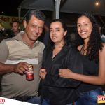 Muita música brega com Edmilson Batista na primeira noite do 5º Fest Vinhático 64