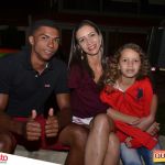 Muita música brega com Edmilson Batista na primeira noite do 5º Fest Vinhático 18