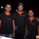 Muita música brega com Edmilson Batista na primeira noite do 5º Fest Vinhático 93