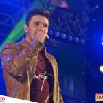 Milhares de foliões se divertem ao som de João Lucas & Diogo no 5º Fest Vinhático 105