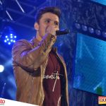 Milhares de foliões se divertem ao som de João Lucas & Diogo no 5º Fest Vinhático 75