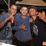 Milhares de foliões se divertem ao som de João Lucas & Diogo no 5º Fest Vinhático 220