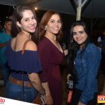 Milhares de foliões se divertem ao som de João Lucas & Diogo no 5º Fest Vinhático 66