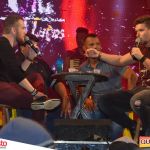 Milhares de foliões se divertem ao som de João Lucas & Diogo no 5º Fest Vinhático 108