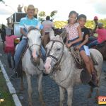 Devinho Novaes leva milhares de foliões ao delírio na 29ª Festa do Cavalo 76