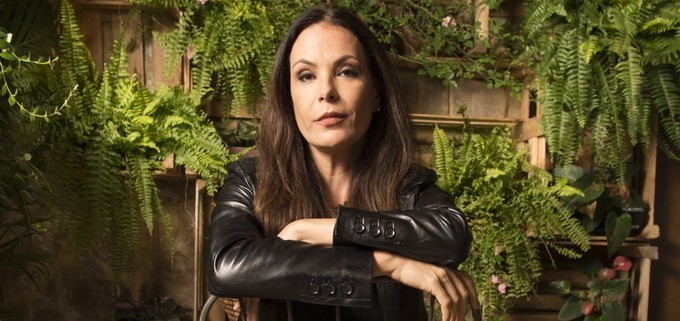 Fora da Globo, Carolina Ferraz recebe proposta para trabalhar com Ratinho 6