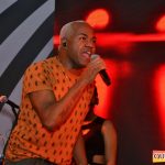 Eunápolis: Adriano Aguiar e Sinho Ferrary agitam noite de sábado no Villa 40