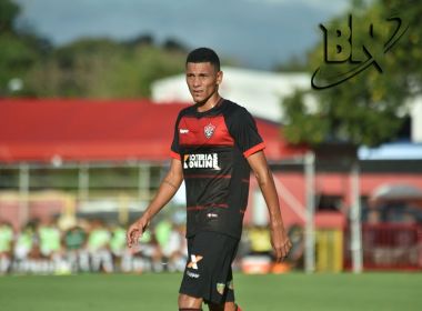 Contrato assinado: Vitória renova com Léo Gomes até dezembro de 2021 6