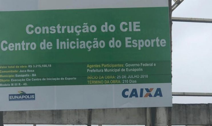 Placa informativa do centro esportivo do Juca Rosa foi estranhamente modificada 9