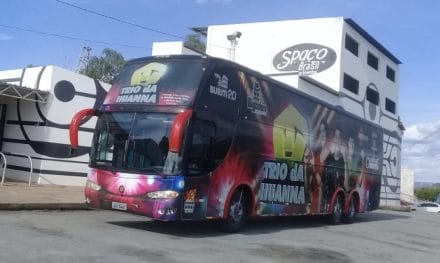 Ônibus da banda Trio da Huanna é assaltado Ônibus da banda Trio da Huanna é assaltado 12