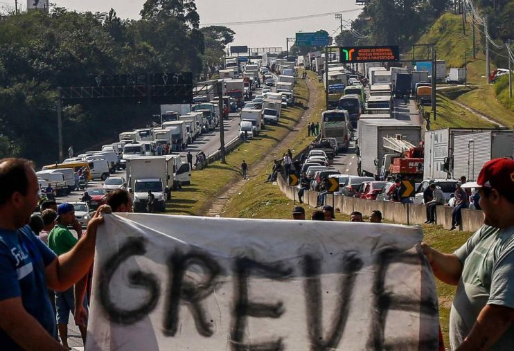 Caminhoneiros criticam alta do diesel e ameaçam greve em 10 dias 4