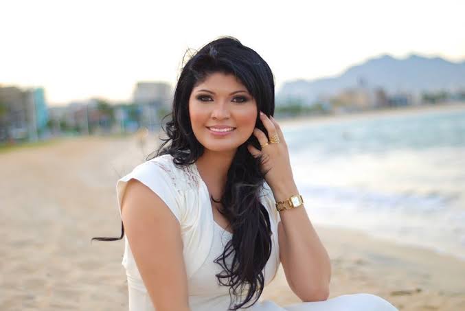 Neya Fernandes se destaca como cantora nas redes sociais e desenvolve ações sociais no sertão nordestino 9