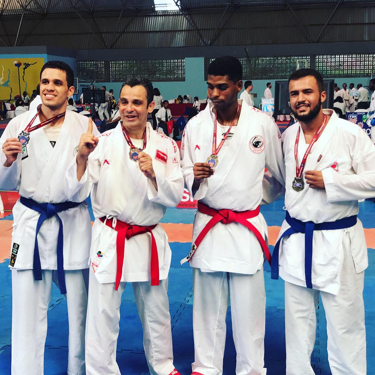 Karatê de Porto Seguro brilha no Campeonato Baiano 7