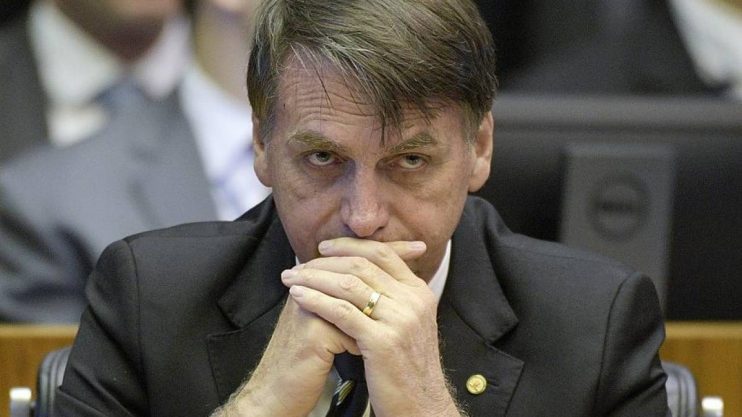 Bolsonaro decide, finalmente, usar celulares criptografados da Abin 4