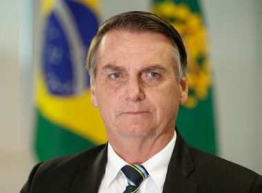 Bolsonaro autoriza trabalho aos domingos e feriados; norma deve ser publicada na quarta 102