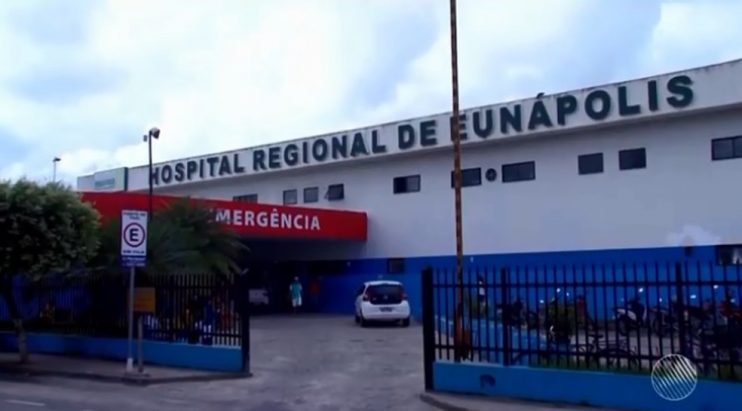 Ministério Público aciona ex-diretora administrativa do Hospital Regional por realização de lipoaspiração; condenação pode ser de até 101 mil reais 10