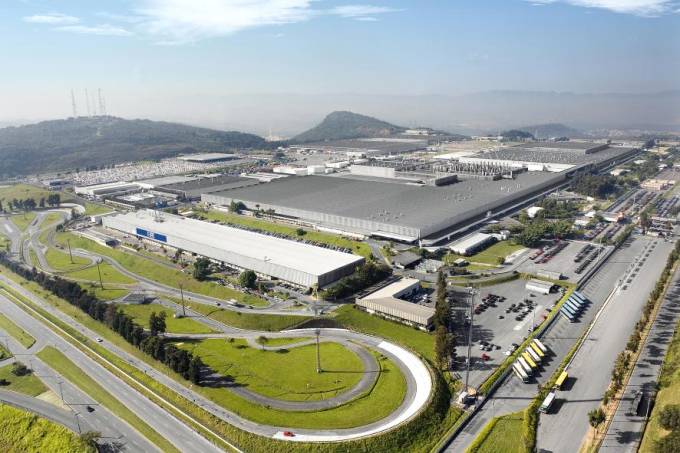 Fusão Fiat e Renault pode criar gigante com quase 30% do mercado no Brasil 9