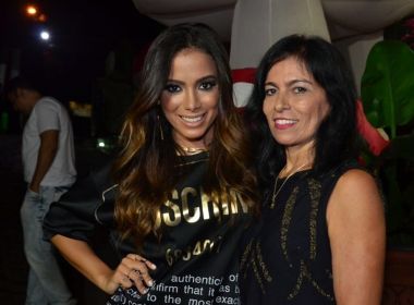 Anitta diz ter contado à mãe aos 13 anos sobre bissexualidade: 'Sempre gostei de garotas' 6