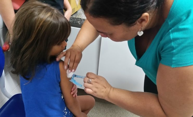 Projeto de Lei que obriga apresentação da carteira de vacinação em creches e escolas estaduais é aprovado 5