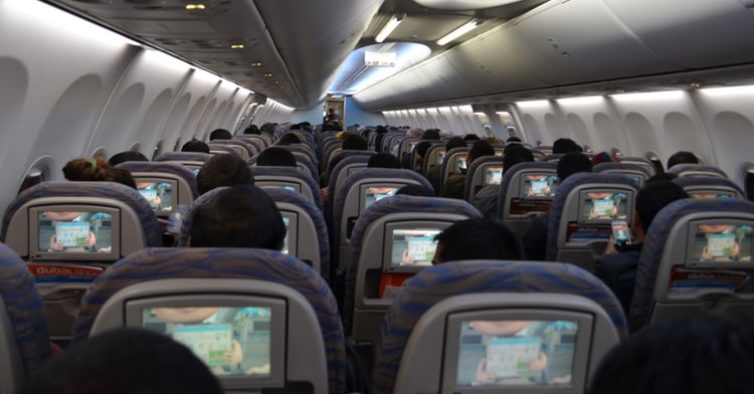 Sabe qual é o melhor lugar do avião para se sentar durante os voos? 28