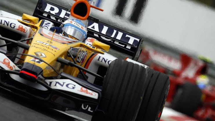 FIA desclassifica os dois carros da Renault no GP do Japão de F1 102