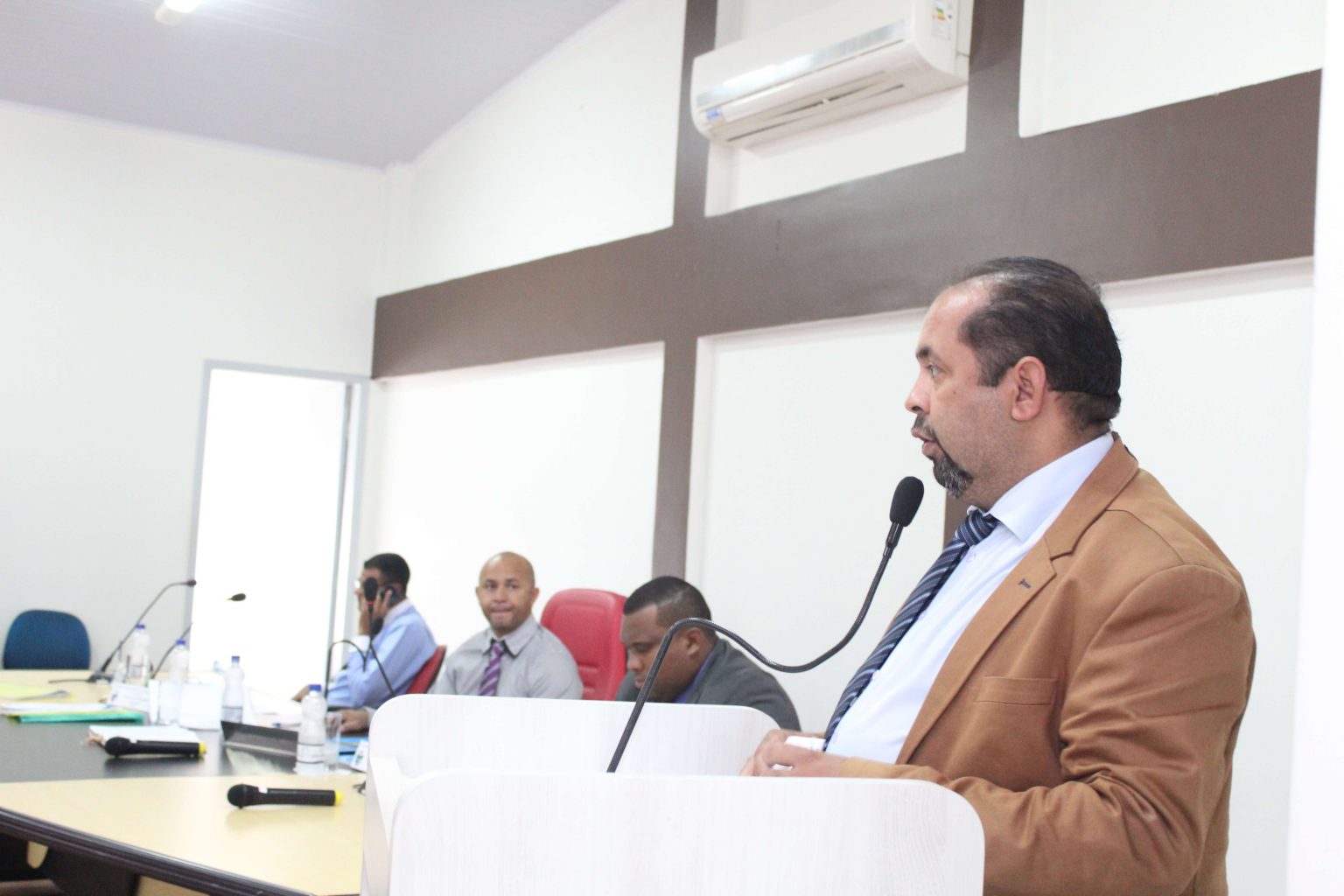 Jorge Maécio nega envolvimento de deputado com o DETRAN e aponta problemas no órgão 11