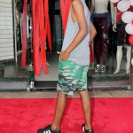 Eunápolis: Nem mesmo a chuva conseguiu tirar o brilho do 4º Desfile Primavera Verão da Milly Modas 390