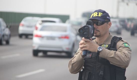 PRF retoma uso de radares móveis em estradas 12
