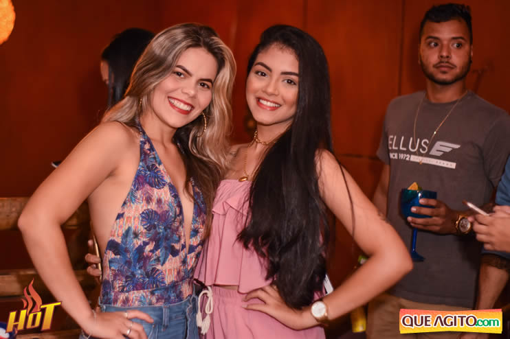 Sabadão da Hot contou com show de Juliana Amorim e OMP 131