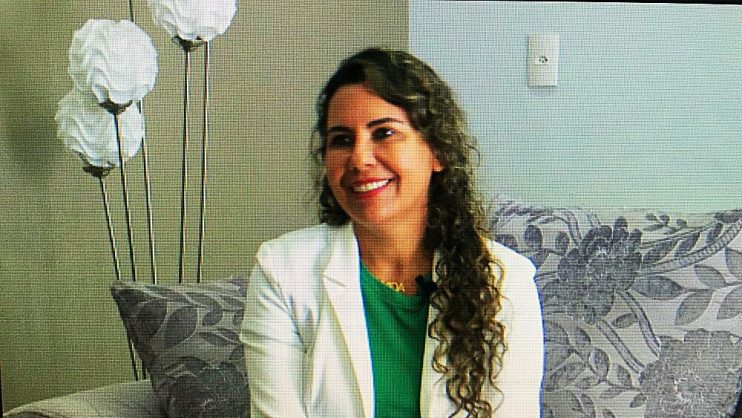 Em entrevista à TV Santa Cruz, Cordélia Torres reafirma propostas de governo e fala sobre a transição 5