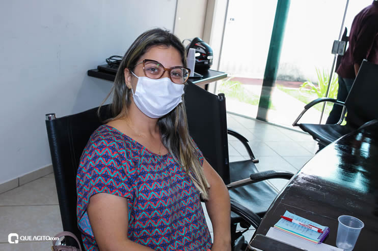 Eunápolis: Secretária municipal de saúde Anara Sartório, concede entrevista coletiva informando cronograma inicial da vacina contra covid-19 26