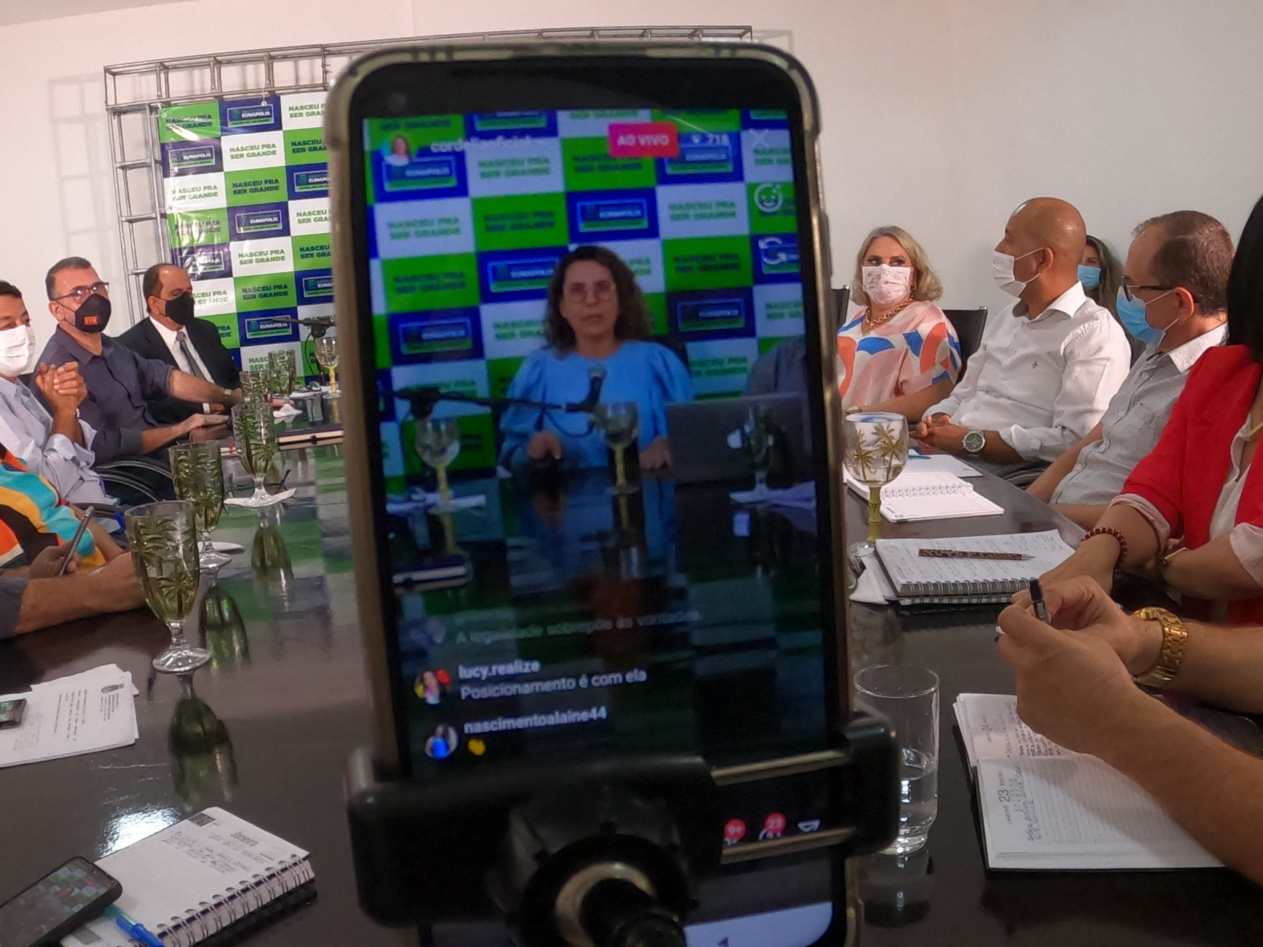 Em live, prefeitura de Eunápolis mostra ações de 28 dias de governo 6