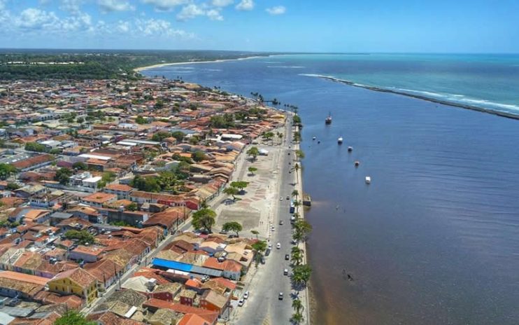 Porto Seguro continua esperando por você, com toda beleza exuberante, o calor e alegria do seu povo. 4