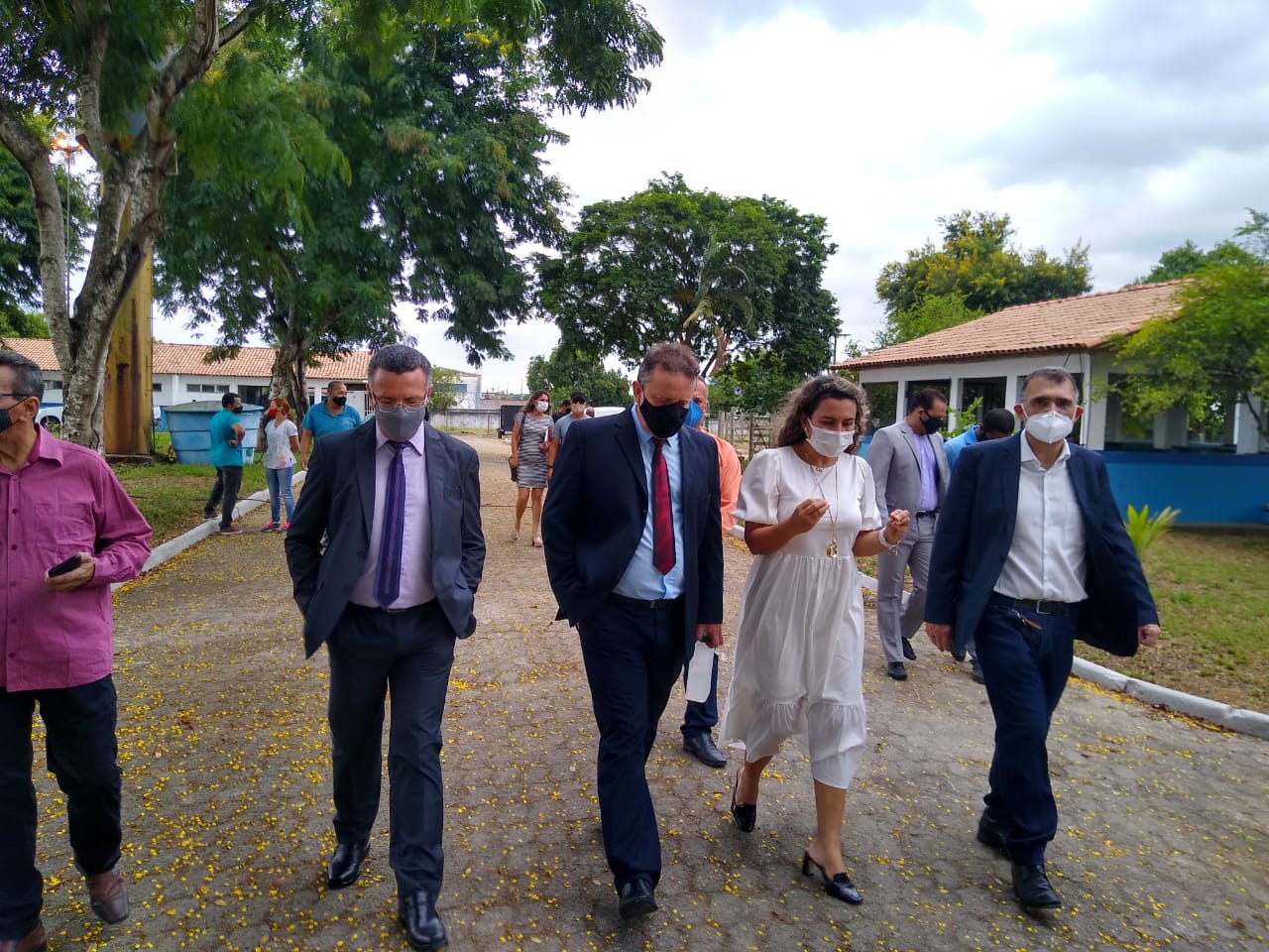 Eunápolis - Representantes do Ministério Público do Trabalho são recebidos pela prefeita Cordélia em visita ao CCZ 20
