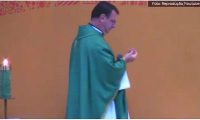 VÍDEO: Bala perfura teto de igreja e cai aos pés do padre durante celebração de missa em Vitória 27
