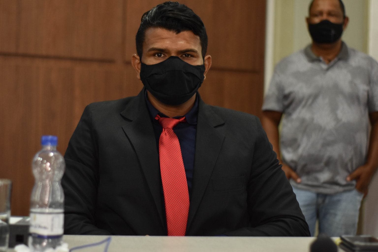 Vereador Adeilson do Açougue reivindica pavimentação de vias públicas do bairro Minas Gerais 6