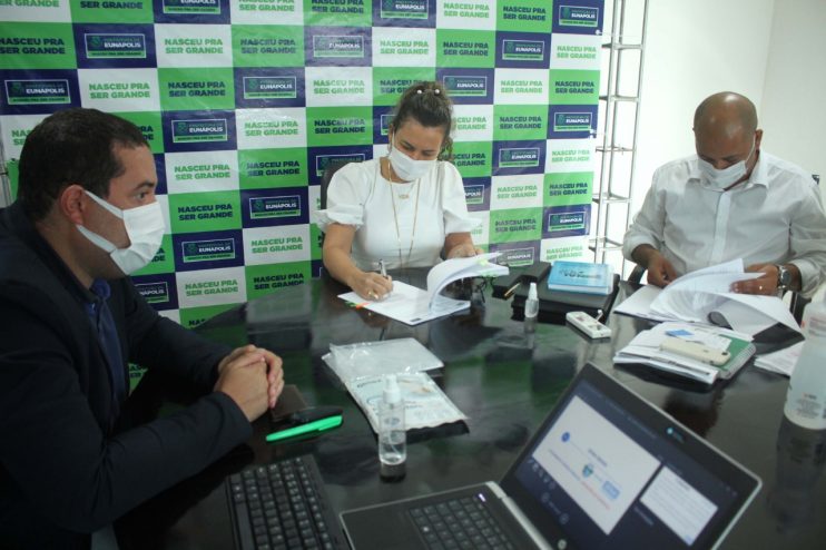 Prefeitura firma parceria com Senai para promover cursos profissionalizantes, em Eunápolis Expectativa é atender famílias que moram no Minha Casa Minha Vida 9