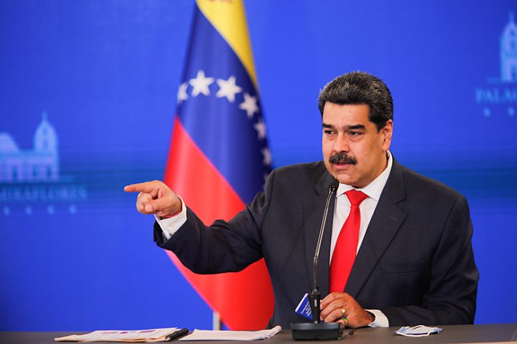 Facebook bloqueia conta de Maduro por violar política sobre desinformação 11