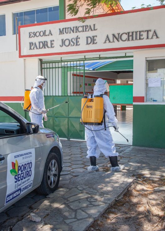 Escolas de Porto Seguro recebem sanitização contra a Covid 4